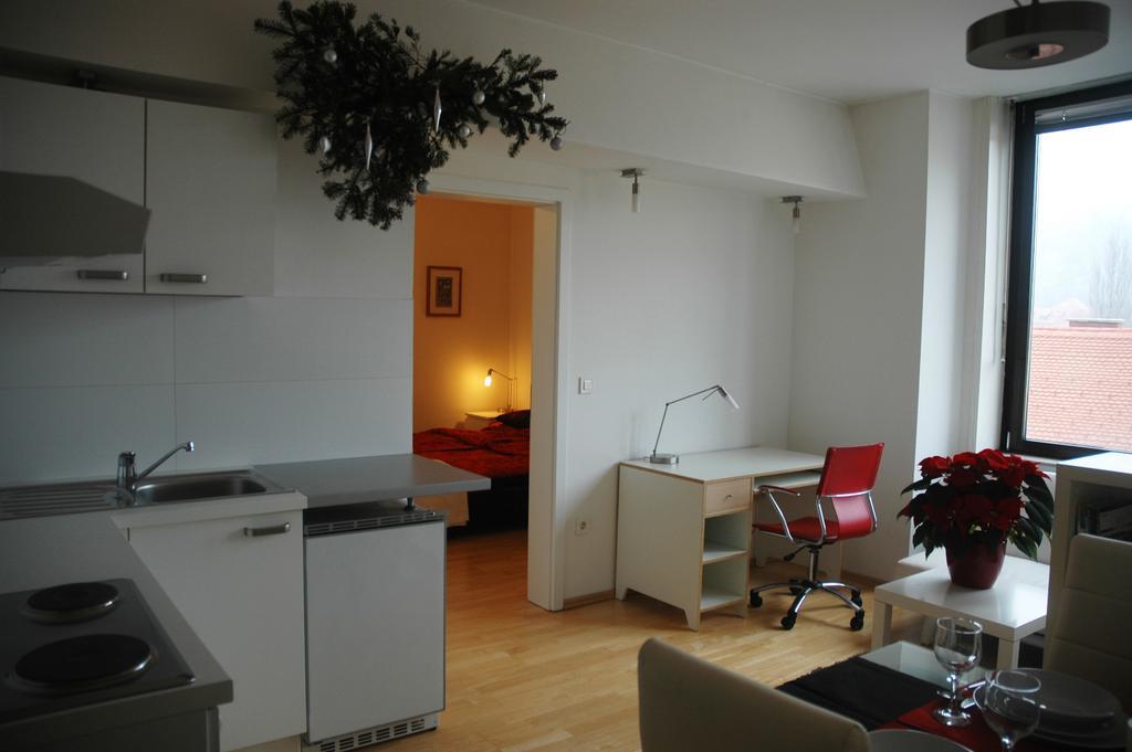 Ai Apartments Ljubljana Room photo